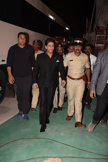 IN PICS: Umang 2018- From Shah Rukh, Aamir, Akshay, Ranveer to Deepika, Anushka, Kangana, Alia Bollywood STARS at annual Mumbai Police event!