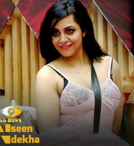 The contestant is none other than aawam's favorite Arshi Khan. According to some reports, Arshi has been roped in for Khatron Ke Khiladi 9, and she has already started prepping up for it. (Photo: Colors)