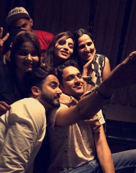 The Bigg Boss gang partied hard till the morning and also posed for selfies