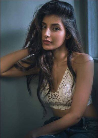 She is none other than TV actress Harshita Gaur who also made it to the list of Eastern Eye’s 50 Sexiest Women in Asia this year. (Photo: Instagram)