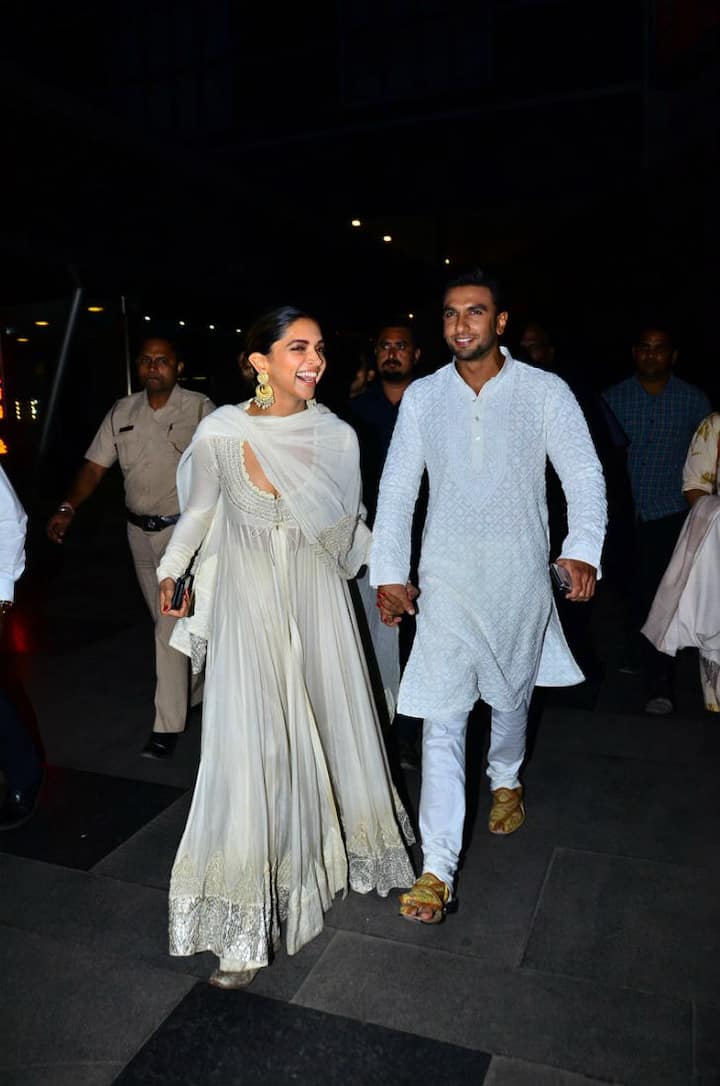 The much-loved couple has not made it official but they made an appearance at the screening holding hands looking stunning together. (Photo: Manav Manglani)