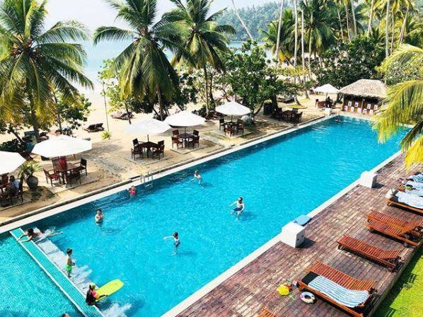 The couple is having the time of their life in Sri Lanka. (Photo: Instagram)