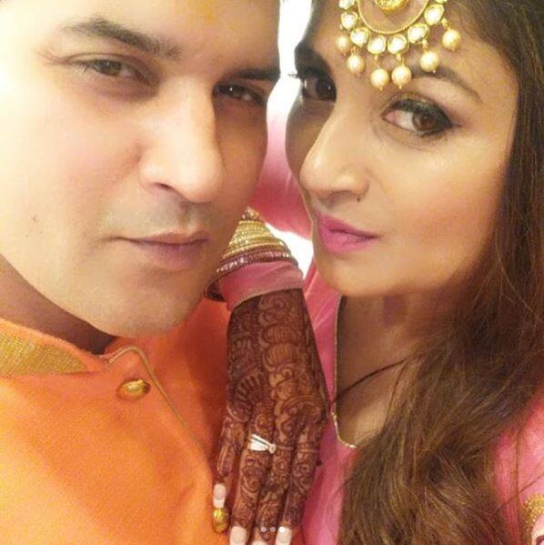 Vikas and Jhanvi recently got engaged on January 21, in the presence of their close family members and friends.