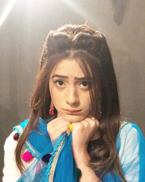 The 22 year old, who's currently seen in SAB TV show Jijaji Chhat Par Hai as Elaichi, has been diagnosed with dengue and her platelets are dropping rapidly.