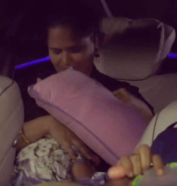 Rani Mukerji's daughter Adira in the car. (Photo: Instagram/ @ranisrkfc)