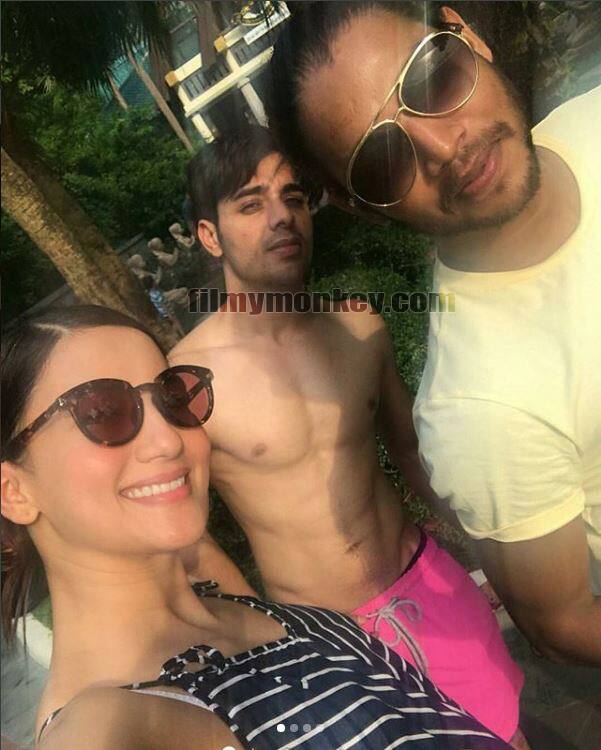 Ahem! And check this out from the same vacation.