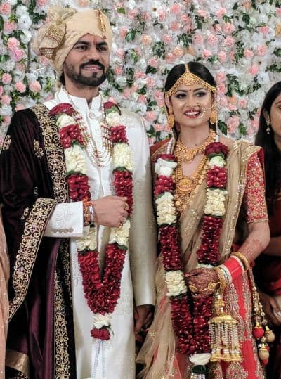 Away from the media glare, the handsome actor got married to Hitisha Cheranda, a non-industry girl from Benguluru, in Delhi on February 18. The newly-weds, who have known each other since two years, exchanged rings on Valentine’s Day.
