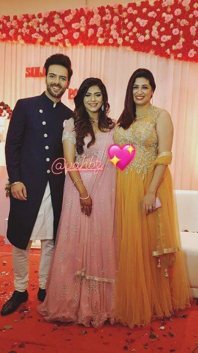 TV actress Vahbiz Dorabjee posing with Sanjay & Poonam at their engagement ceremony.(Photo: Instagram)
