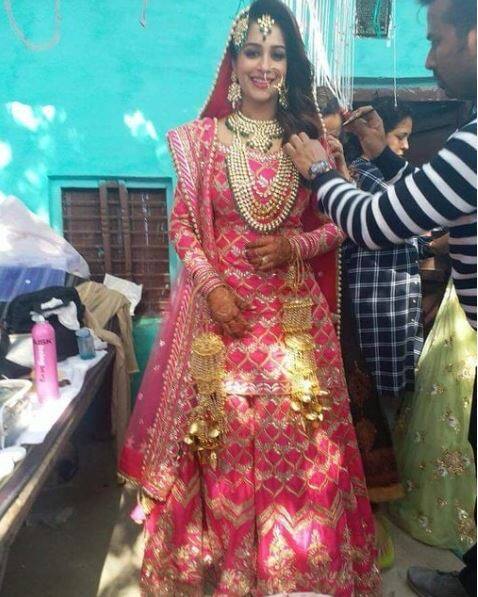 Dipika looked drop dead gorgeous as a bride in a pink outfit. (Photo: Instagram)