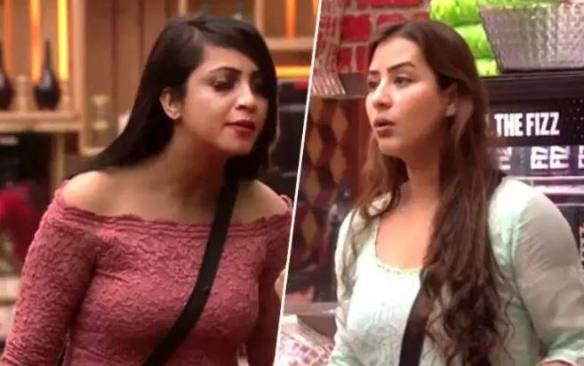 Soon their friendship turned sour as they got indulged in various fights. Even after coming out, Shilpa & Arshi continued to speak against each other in various interviews.
