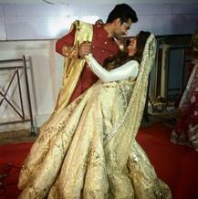 SEE PICS: Newlywed TV couple Dipika Kakar and Shoaib Ibrahim GRAND wedding reception in Mumbai!