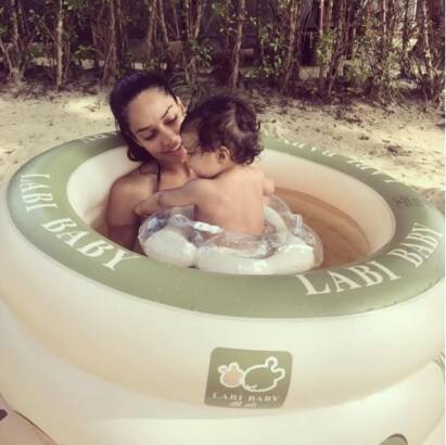 Lisa is yet to reveal her son's face, she often shares his cute pic but we still awaits to see his face! (Photo: Instagram)