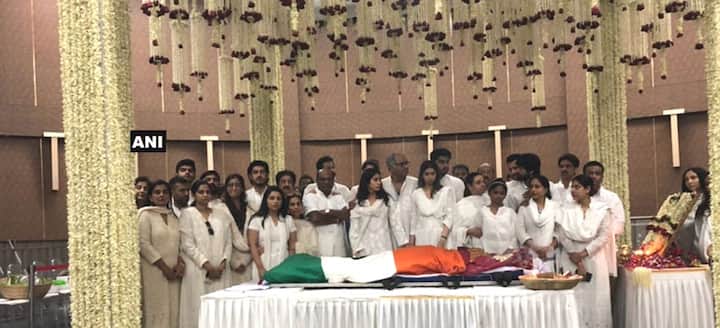 As per reports, Arjun, who's never been spotted with his half-sisters Khushi and Janhvi before, was reportedly by their side constantly during the most tragic moment of their life. Arjun's message indicates he's also finding it difficult to brave this painful situation. (Pic: ANI)
