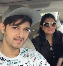 Tv actor Rohan Mehra posts 'Women's Day' series, names 6 pillars of strength in his life..Hina Khan is one of them!