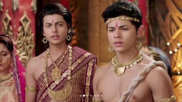 Siddharth's elder brother Abhishek Nigam who too entered the smalls screen recently and was last seen alongside his star-brother in 'Chandra Nandini' is often mistaken for his identical twin brother however was missing from the occasion. Filmy Monkey had made brought the truth about these two sometime back.