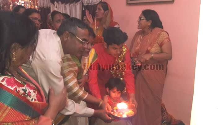 Siddharth with a little girl offering prayers to Devi Maa with the aarti-thaali. Ashtami falls on the eighth day of the Shukhla Paksha, and is one of the most important days of Chaitra Navratri 2018. Siddharth captioned the pictures with 