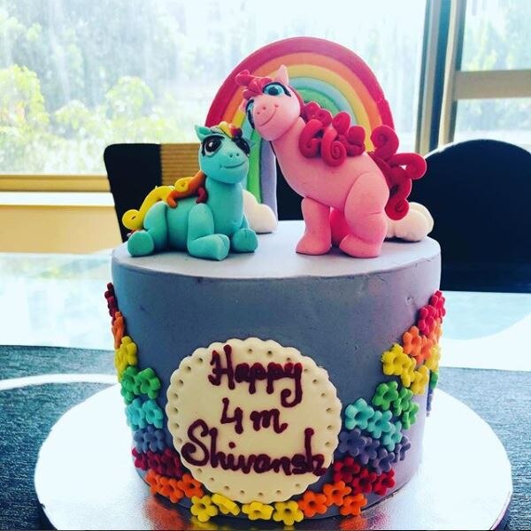 When peppa is more then a pig .....Shivansh love peppa and he selected cake  design himself for his birthday..... I have been making cake ... | Instagram