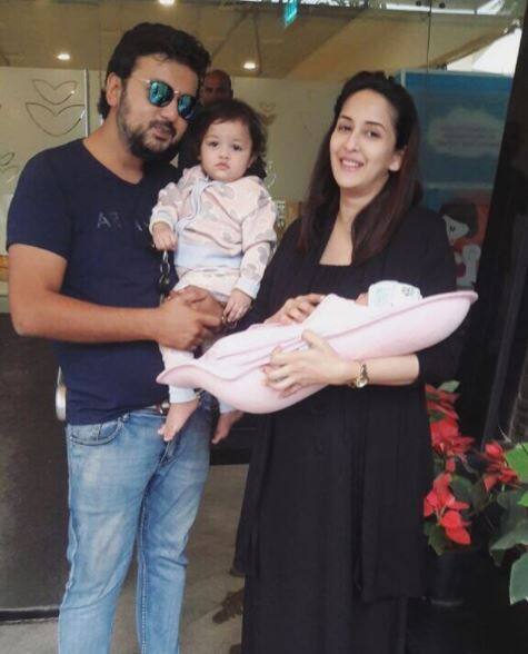 Chahatt Khanna, who is married to businessman Farhan Mirza is a doting mother to two girls elder Zohar and younger Amaira !
