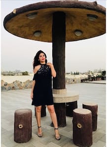 Bandgi Kalra spotted with Puneesh Sharma's parents in Delhi! Marriage on cards?