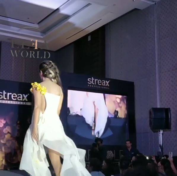 Now Hina walked ramp for Streax Professional but in a never-seen before look. Image Courtesy - Instagram