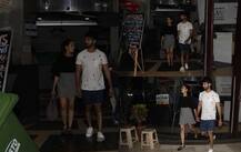 IN PICS: Shahid Kapoor and Mira Rajput SPOTTED on a dinner date