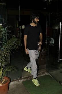 IN PICS: Anil Kapoor's son Harshvardhan Kapoor SPOTTED on a dinner date with Pooja Bedi's daughter Aalia!