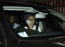 PICS: Injured Ranveer Singh in all smiles as he gets snapped post visit to physiotherapist!