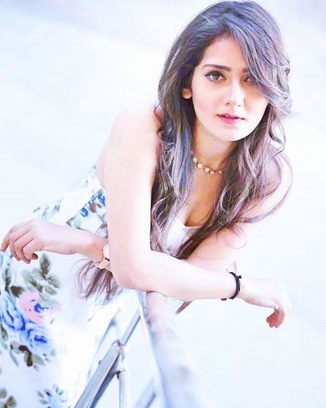Actress Kreetika Sharma entered the show as 'Suhana' a con-woman. But did you know that she is the younger sister of a famous 'Saath Nibhana Saathiya' actress? (Photo: Instagram)