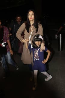 SEE PICS: Aishwarya Rai's darling daughter Aaradhya looked sad at the airport as they return back from their family vacation!