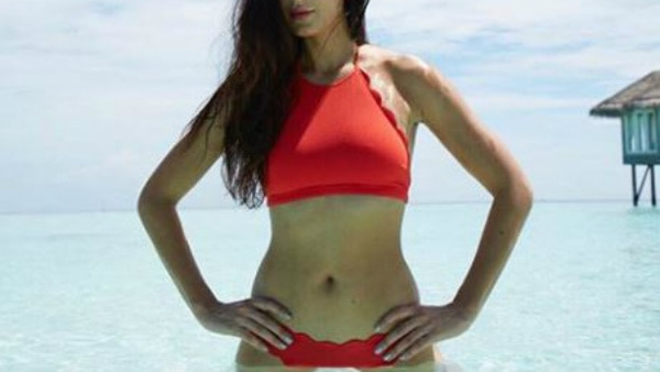 Katrina Kaif raises the OOMPH in a RED HOT two-piece bikini! Katrina Kaif raises the OOMPH in a RED HOT two-piece bikini!