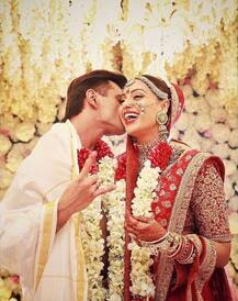 Bipasha Basu & Karan Singh Grover chill in POOL as they celebrate 2nd wedding anniversary in Goa!