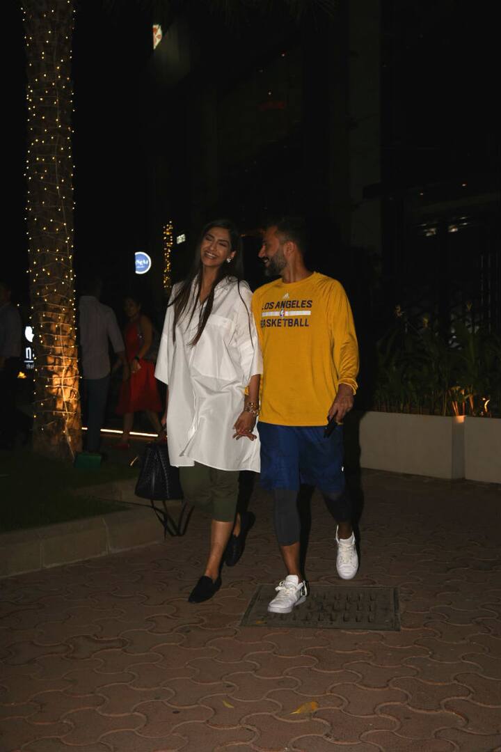 Aren't the love-birds looking adorable together? (Photo: Manav Manglani)
