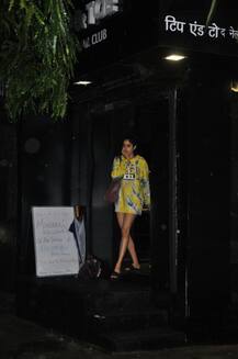 PICS: Sridevi's daughter Jhanvi Kapoor elegant in a traditional attire with one plait on Independence Day!