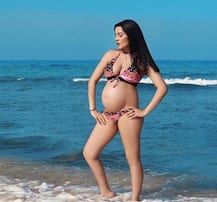 Celina Jaitly's PREGNANCY WORKOUT pic will inspire expecting moms!