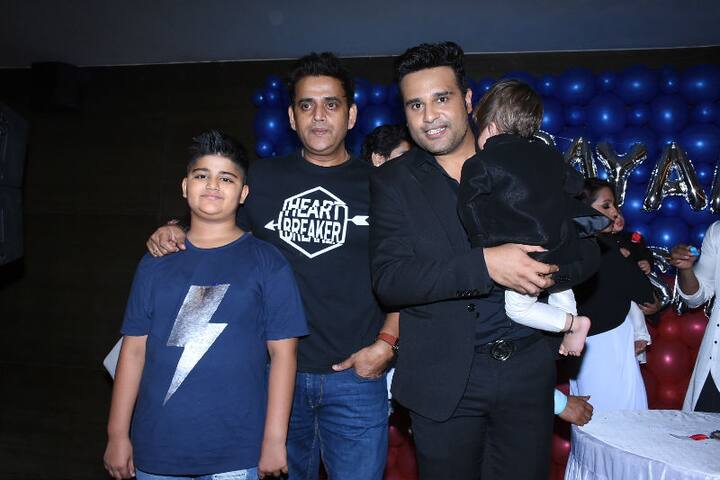 Ravi Kisen with son 