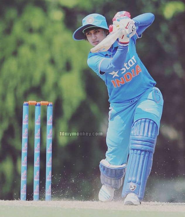 Indian Women's Cricket Team captain Mithali Dorai Raj along with the all-rounder player Harmanpreet Kaur will soon be seen in Remo D'souza's dance reality show 'Dance+ 3'(Pic: Instagram)