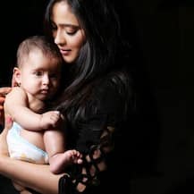 The latest pic of Shweta Tiwari's son Reyansh playing with pet dog is too ADORABLE!