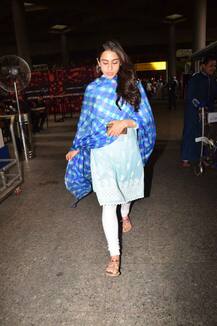 IN PICS: Saif Ali Khan's daughter Sara Ali Khan looks pretty in a blue salwar kameez & dupatta set!