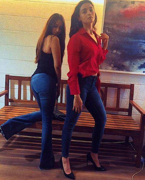 Both the girls looked uber chic in their denim and stylish tops