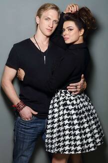 'Naagin' actress Aashka Goradia to have a DUAL WEDDING with fiancé Brent Goble!