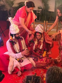 Newlywed actress Riya Sen's grand wedding reception in Delhi was a family affair! See pics!