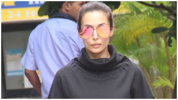 Malaika aka our Chaiyya Chaiyya girl is a fitness freak and never misses her workout session.