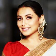 IN PICS: Rani Mukerji looks like a perfect BONG BEAUTY as she is all decked up in a traditional sari for Durga Puja 2017!
