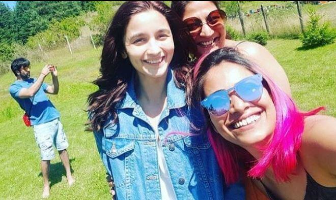 And here's the epic one. Ranbir photobombs Alia's selfie in Bulgaria. (All pics: Twitter/Instagram)