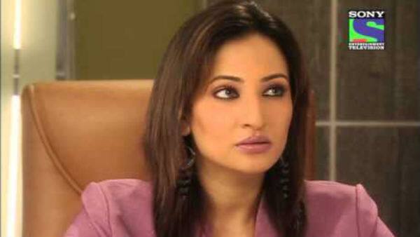 TV actress Rakshanda Khan best remembered for her role as Mallika in Sony TV cult show 'Jassi Jaisi Koi Nahin' is a doting mom in real life 