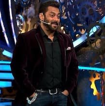 Bigg Boss 11: This contestant gets ELIMINATED in the fourth week; Akash Dadlani gets suraksha kavach!