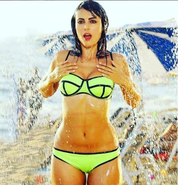 Ex Bigg Boss contestant Mandana Karimi was recently in news for her troubled marriage with husband Gaurav Gupta!