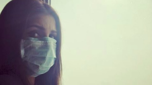 Delhi smog: Chest hurting, throat paining, says Parineeti Chopra Delhi smog: Chest hurting, throat paining, says Parineeti Chopra