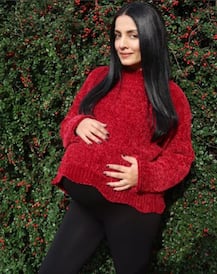 SEE PICS: NEW MOMMY Celina Jaitly makes her FIRST appearance post delivery looking gorgeous in a green lehenga!