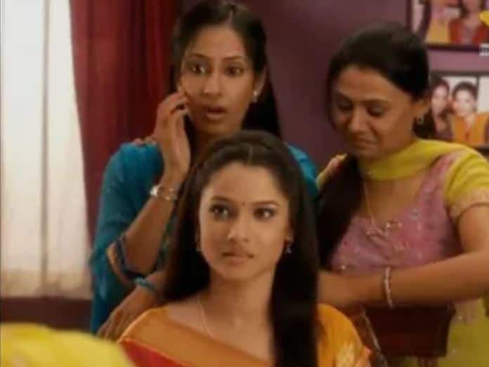 Actress Prarthana Behere best known for her role in Zee TV's hit show 'Pavitra Rishta' as Vaishali, on screen sister of lead actress Ankita Lokhande has tied the knot with fiance Abhishek Jawkar who is a director by profession. (Photo: Instagram)